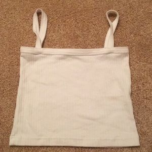 White straight across brandy tank